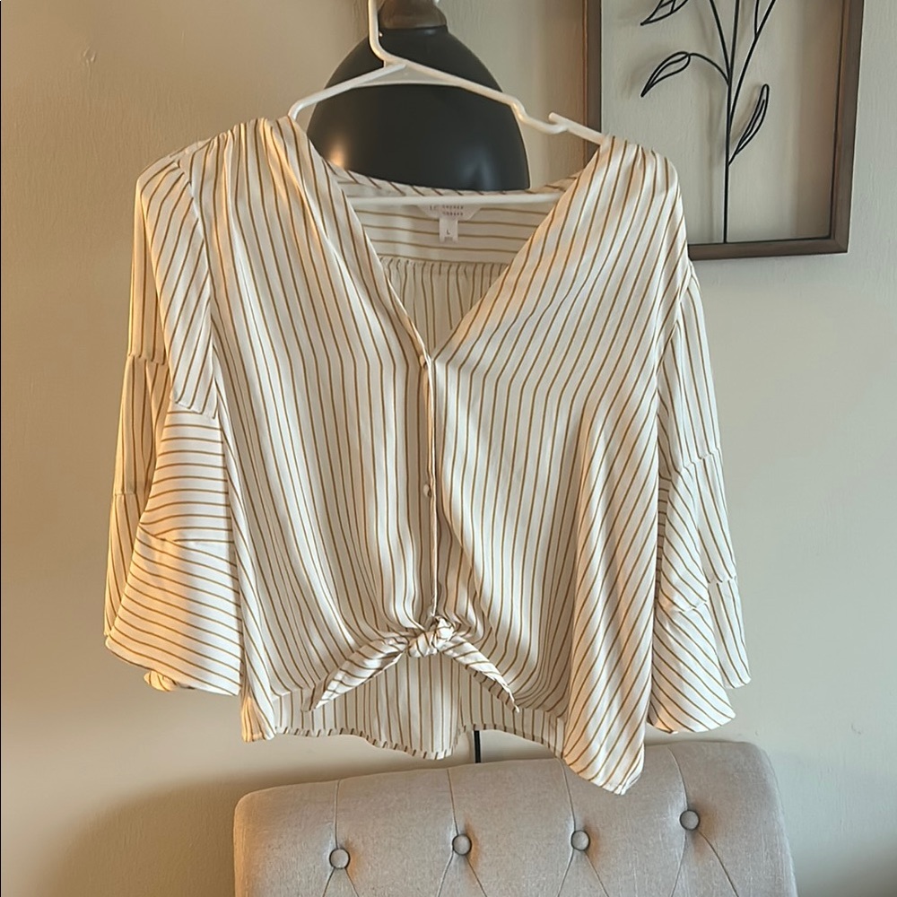 LC Lauren Conrad Cream Tie Front Crop Blouse